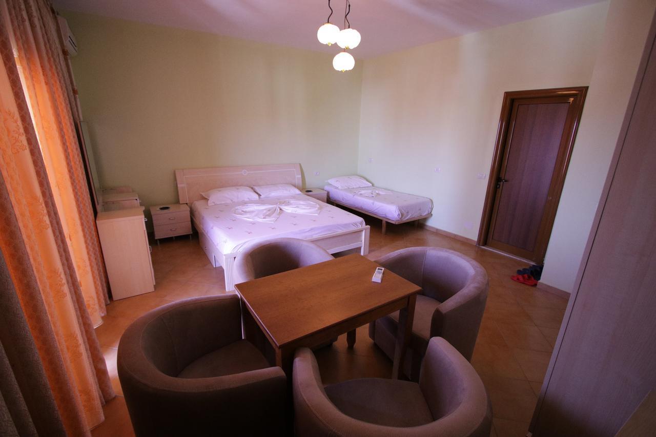 Hotel Alen 2 Tiranë Ngoại thất bức ảnh